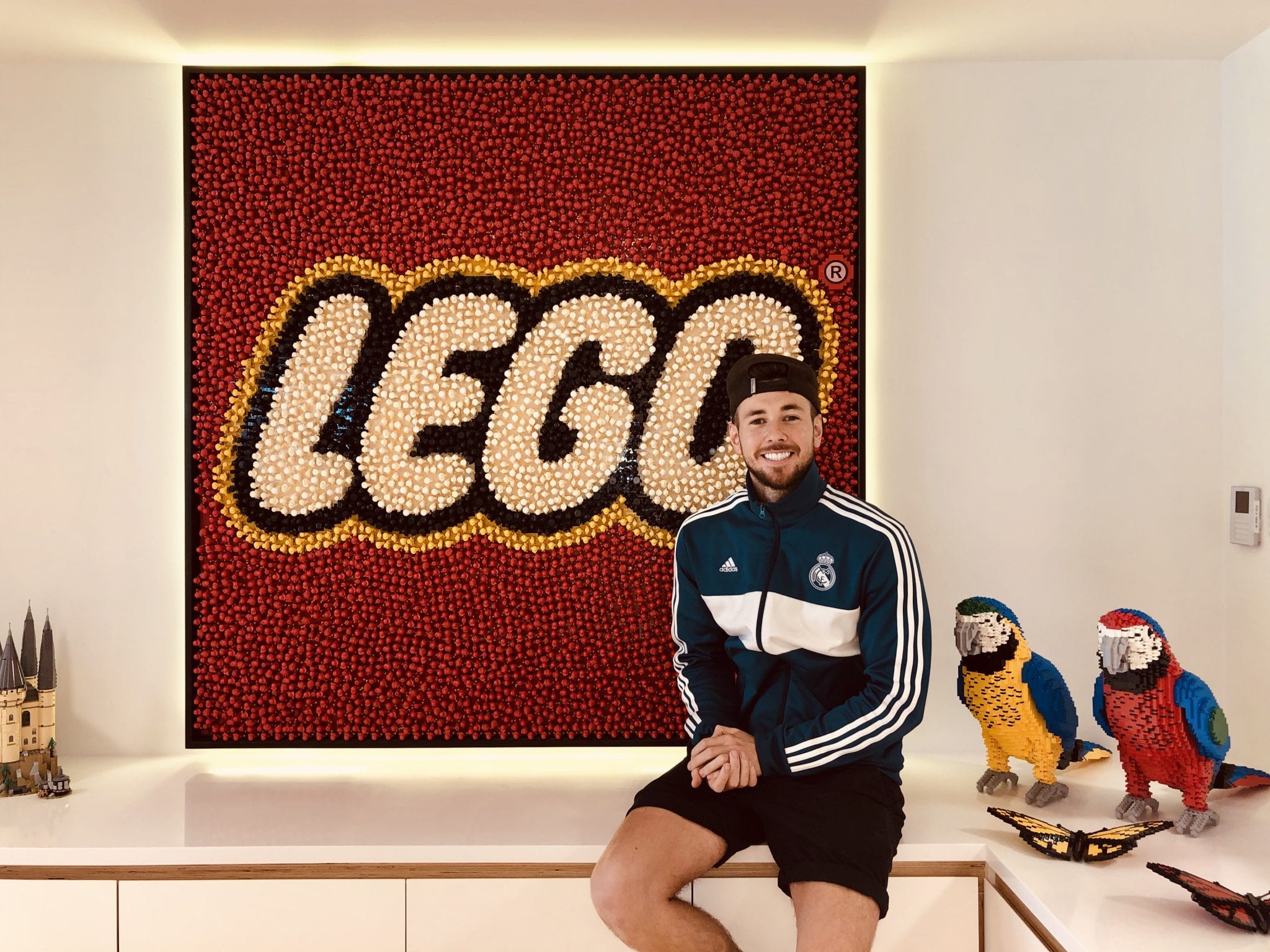 office is made out of Lego! - 104.8 Channel 4