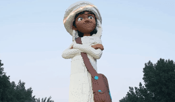 Mansour Festival Breaks Guinness Record with 10-Metre LEGO Statue