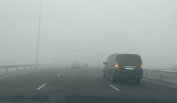 UAE Drivers: Hazard Lights in Fog = Fine
