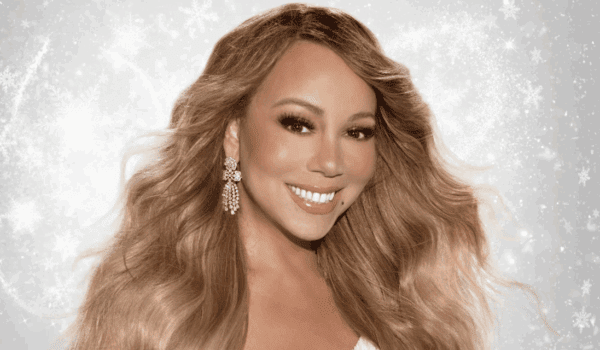 The Queen of Christmas is back!