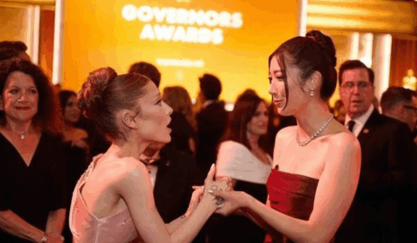 EJAE Meets Ariana Grande at the Governors Awards