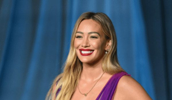 Hilary Duff Is Back and Fans Are Losing It