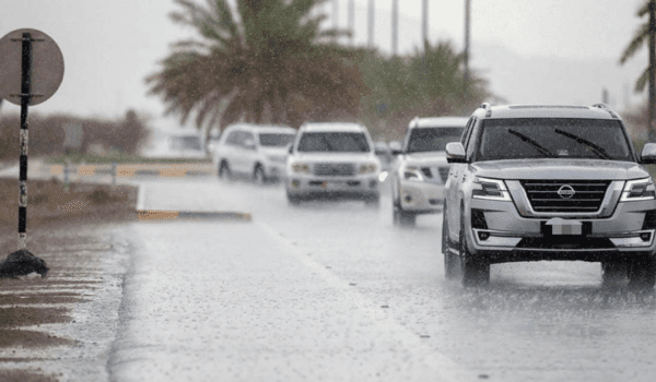 Heavy Rain and Thunderstorms Sweep UAE as Authorities Issue Safety Alerts