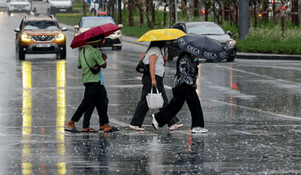 Windy Conditions and Scattered Rain Expected Across UAE This Week