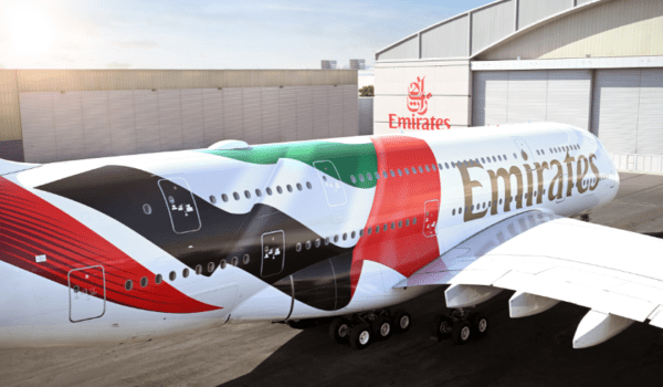 Emirates Unveils Giant UAE Flag On Airbus A380