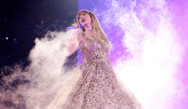 Taylor Swift, Cristiano Ronaldo and many other celebs loose followers